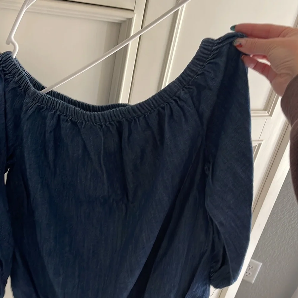 Blouse - Picture 2 of 2